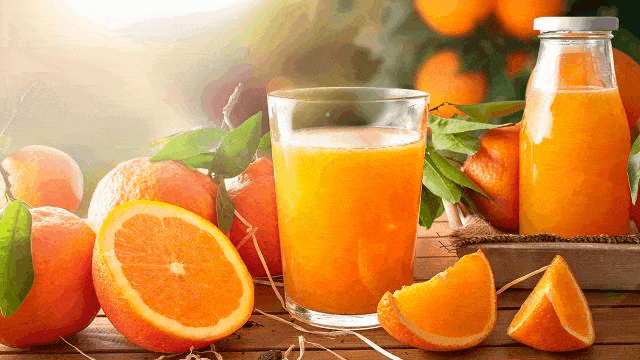  น้ำส้มคั้น